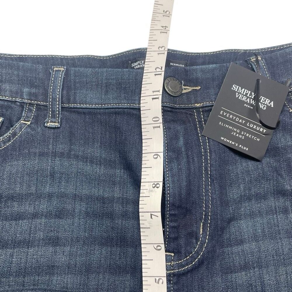 Simply Vera Dark Wash Slimming Stretch Bermuda Jean Shorts N0596 - Picture 5 of 7